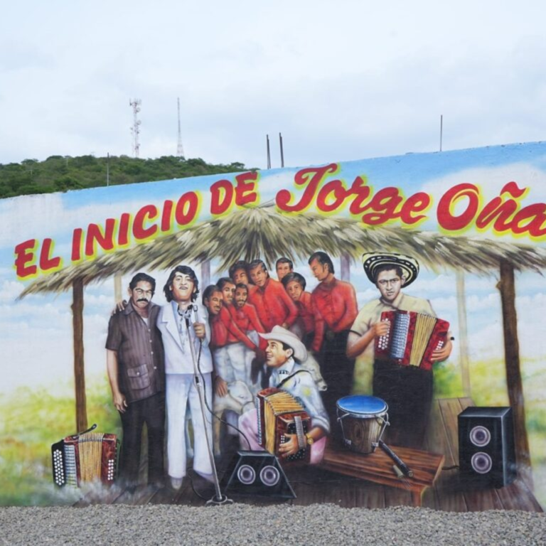 Murales en honor a Jorge Oñate transforman La Paz en un museo vallenato