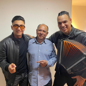 Julio Rojas y Tavo Sumoza visitan los grandes medios en Bogotá por primera vez