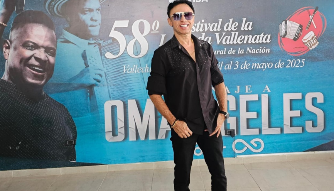 Colorful Abstract Dancing Image Dance Studio Logo (52)