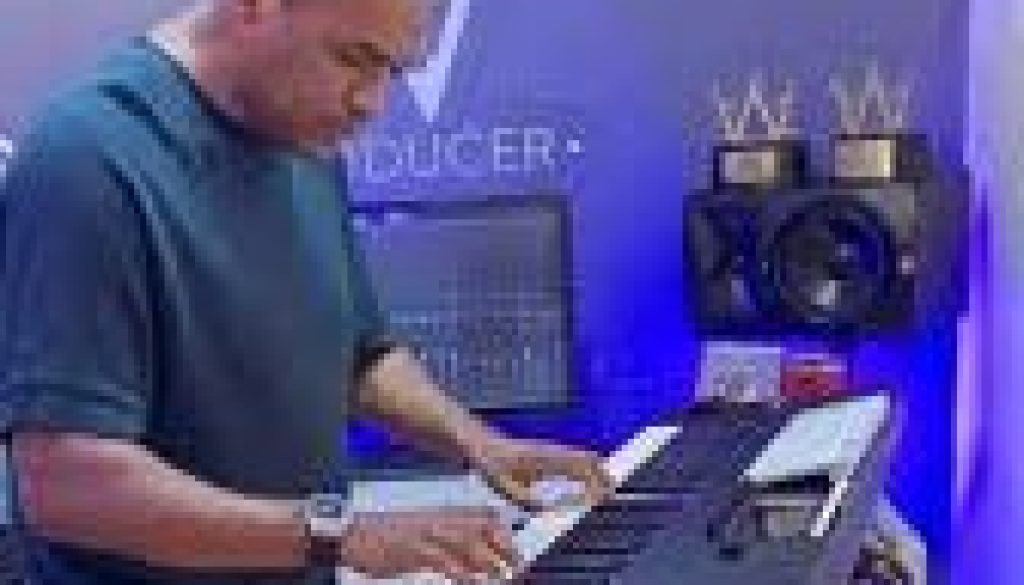 larry vanegas musico vallenato