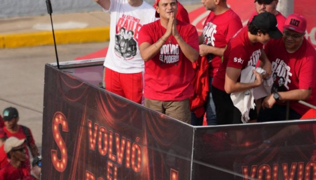 silvestre dangon caravana 2