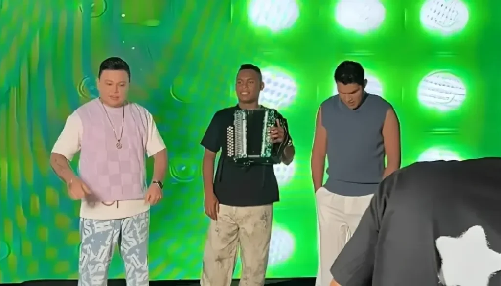 elder_y_abel_cantillo_36497eb14c