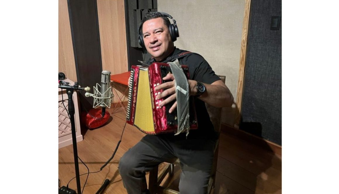 87F9C90B-1FD5-46D7-A45C-E11B067A91EE-1536x1536