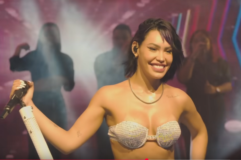 Ana Del Castillo y sus polémicas