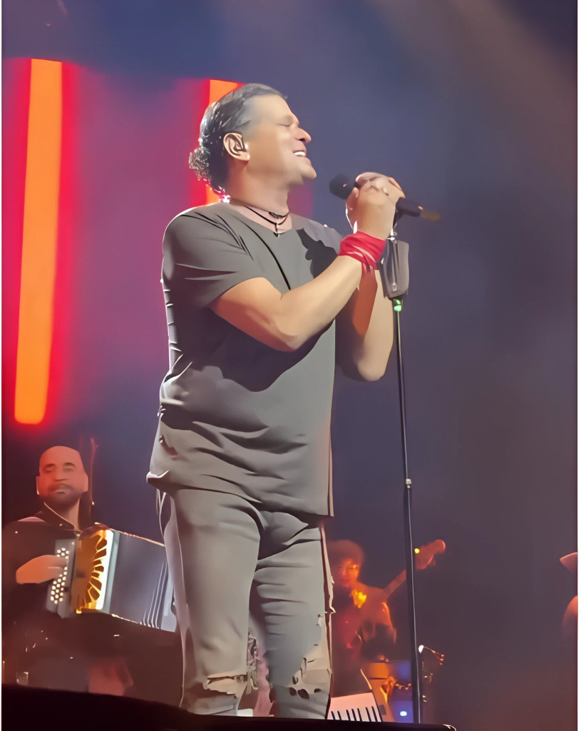 Imagen del video de la polémica de Carlos Vives