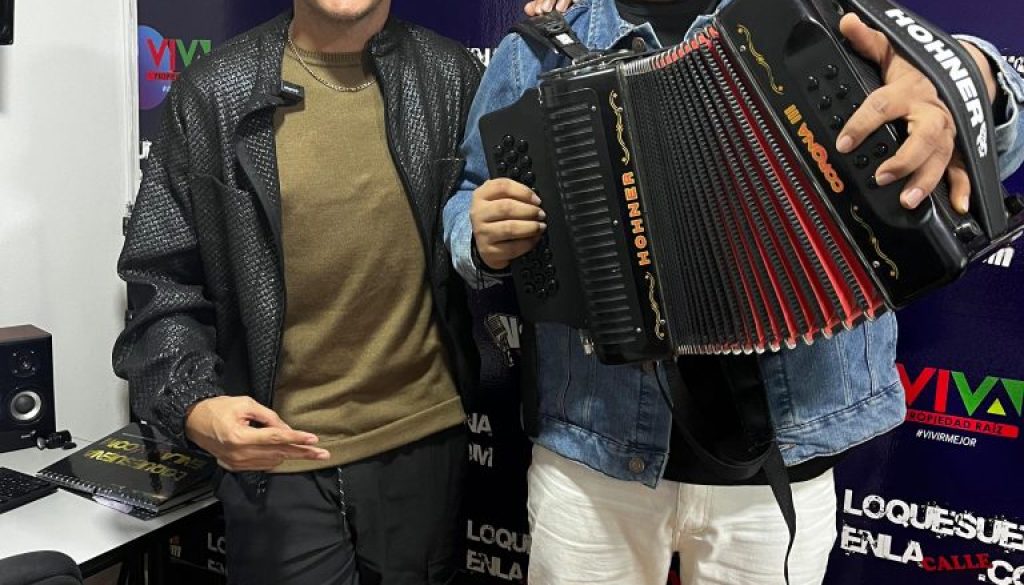 Jhonny Hoyos Vallenato FM