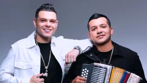 Luifer Cuellos listo para el día de las madres
