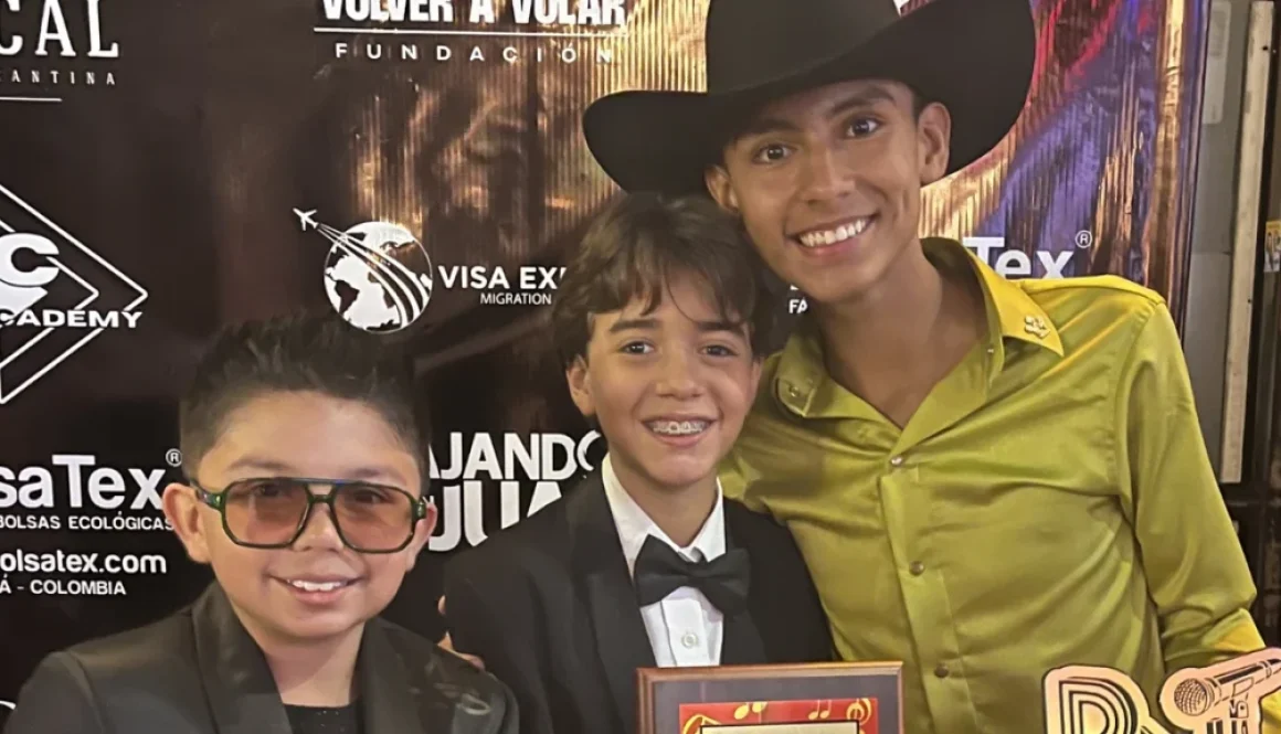 NUEVAS PROMESAS VALLENATAS