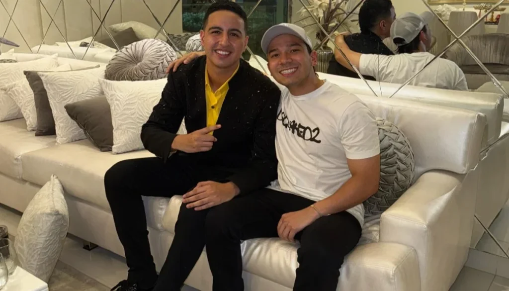 CARLOS BOOM Y MARTIN ELIAS JR