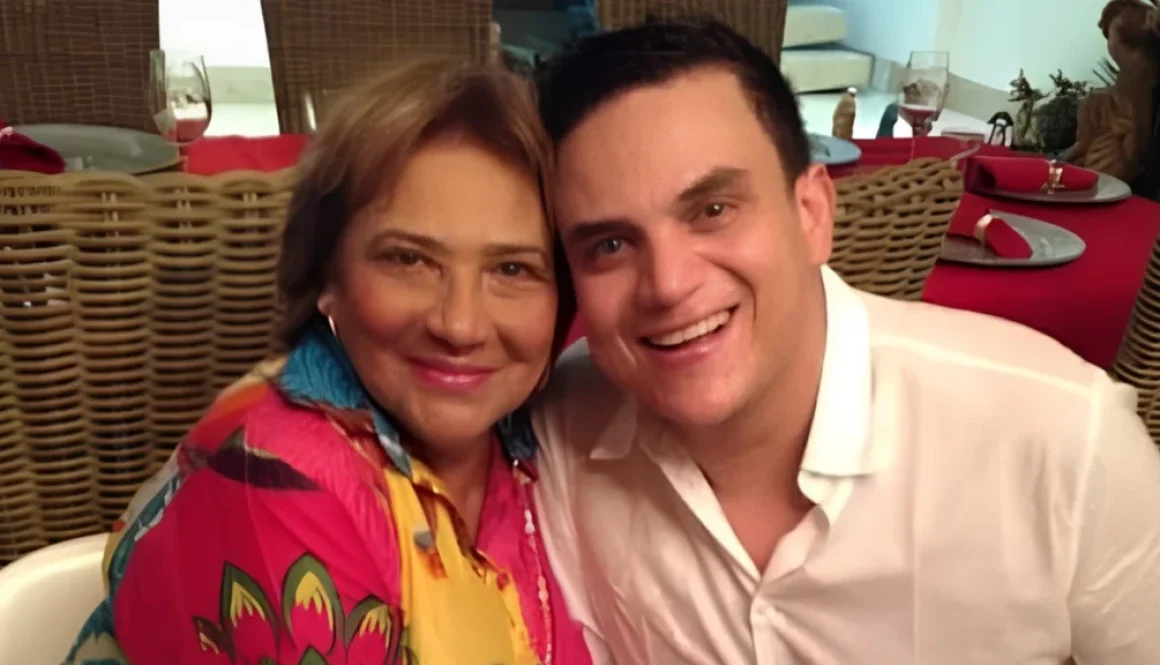 SILVESTRE Y SU MAMÁ SILVESTRE Y SU MAMÁ