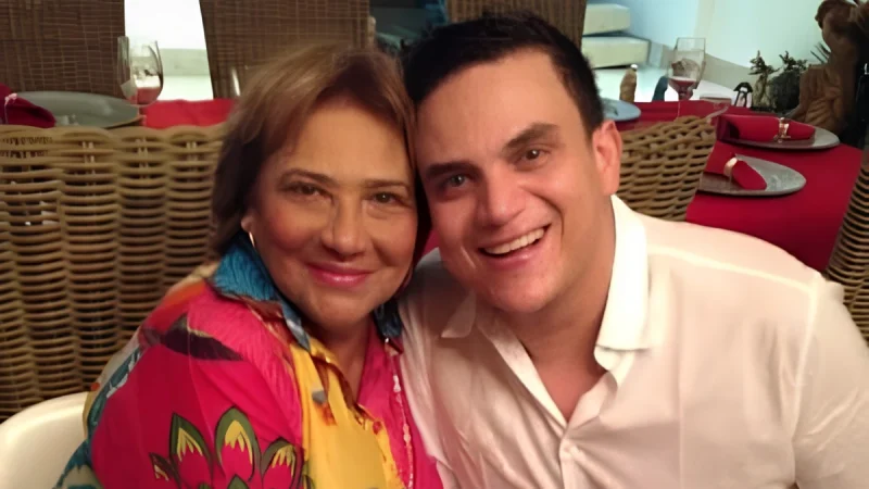 SILVESTRE Y SU MAMÁ